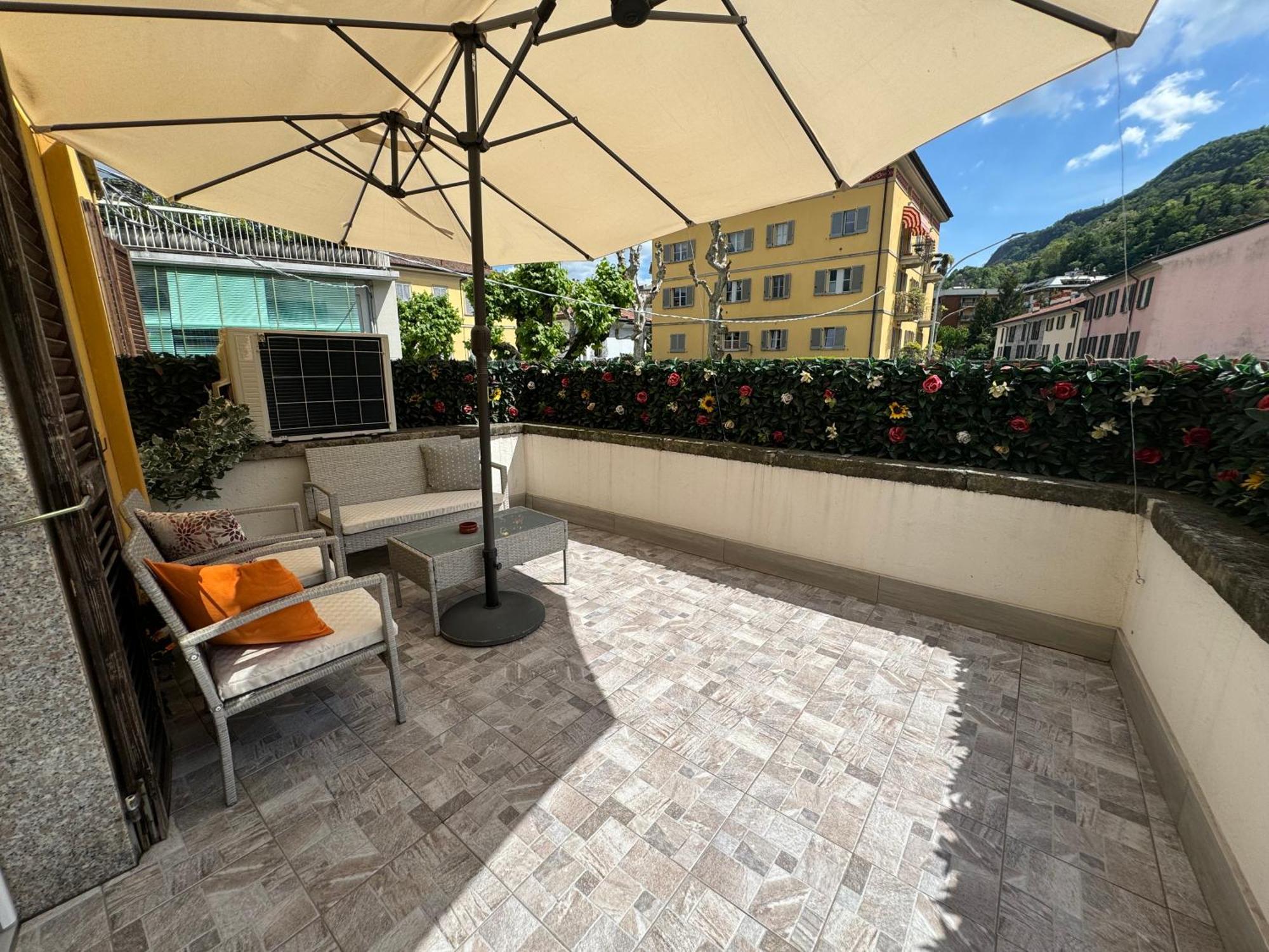 Casa L'Aquila Hotel Como Exterior foto